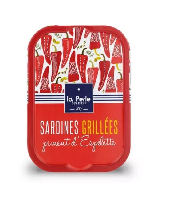 Grillade sardiner med Espelette-chili handpackade i Frankrike